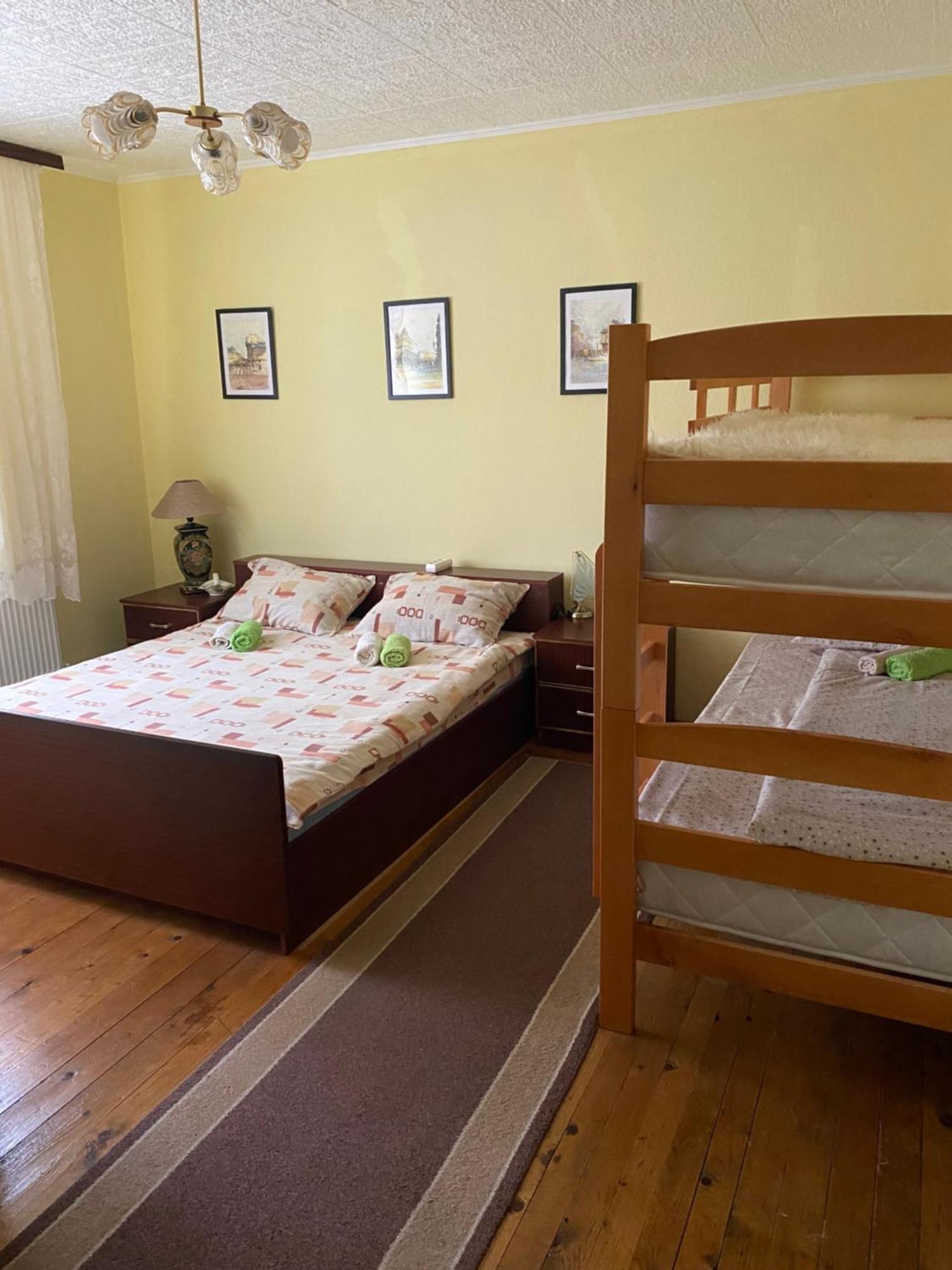 Ferienwohnung Seosko Turisticko Domacinstvo Stanisic Kalna Exterior foto